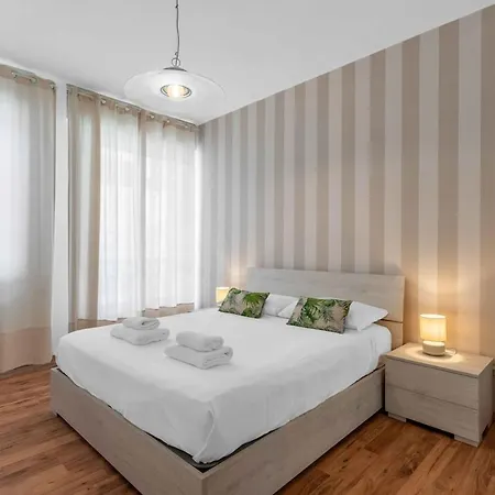San Siro Stadium 4 Guest Appartement Milaan