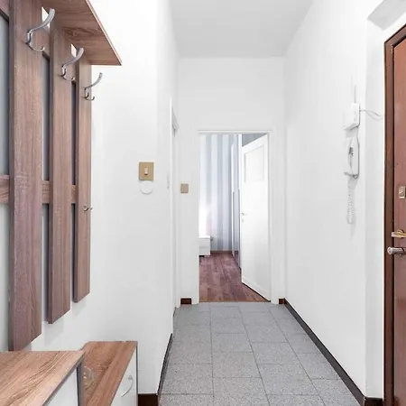 San Siro Stadium 4 Guest Apartment Milan
